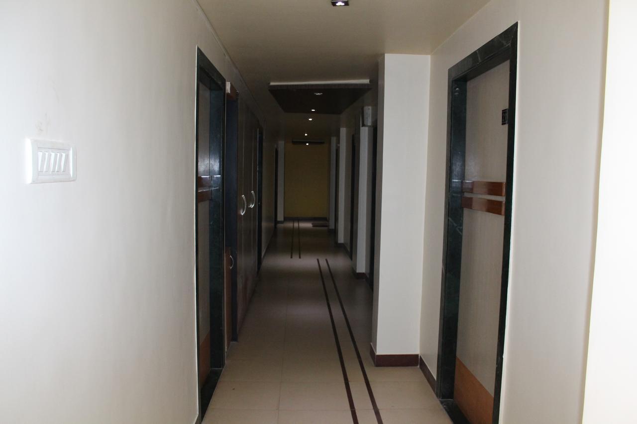 Cool Palace Hotels Nashik Exterior foto