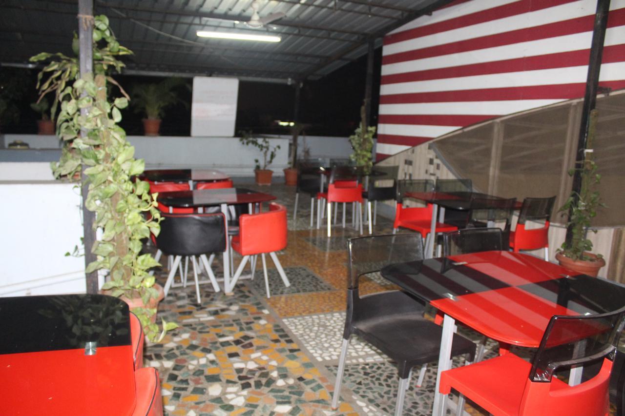 Cool Palace Hotels Nashik Exterior foto